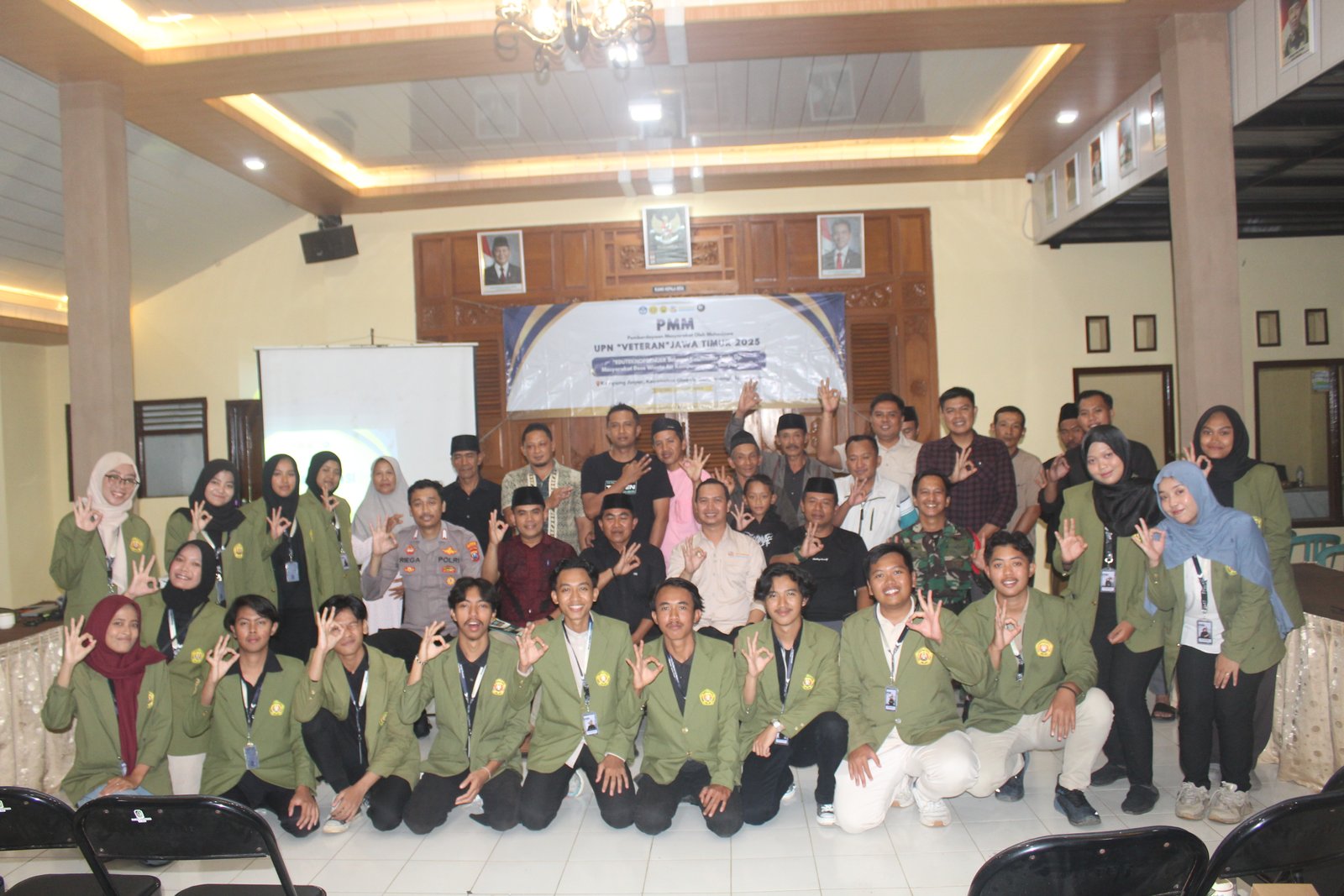 Penutupan Kegiatan Pemberdayaan Masyarakat oleh Mahasiswa UPN "Veteran" Jawa Timur