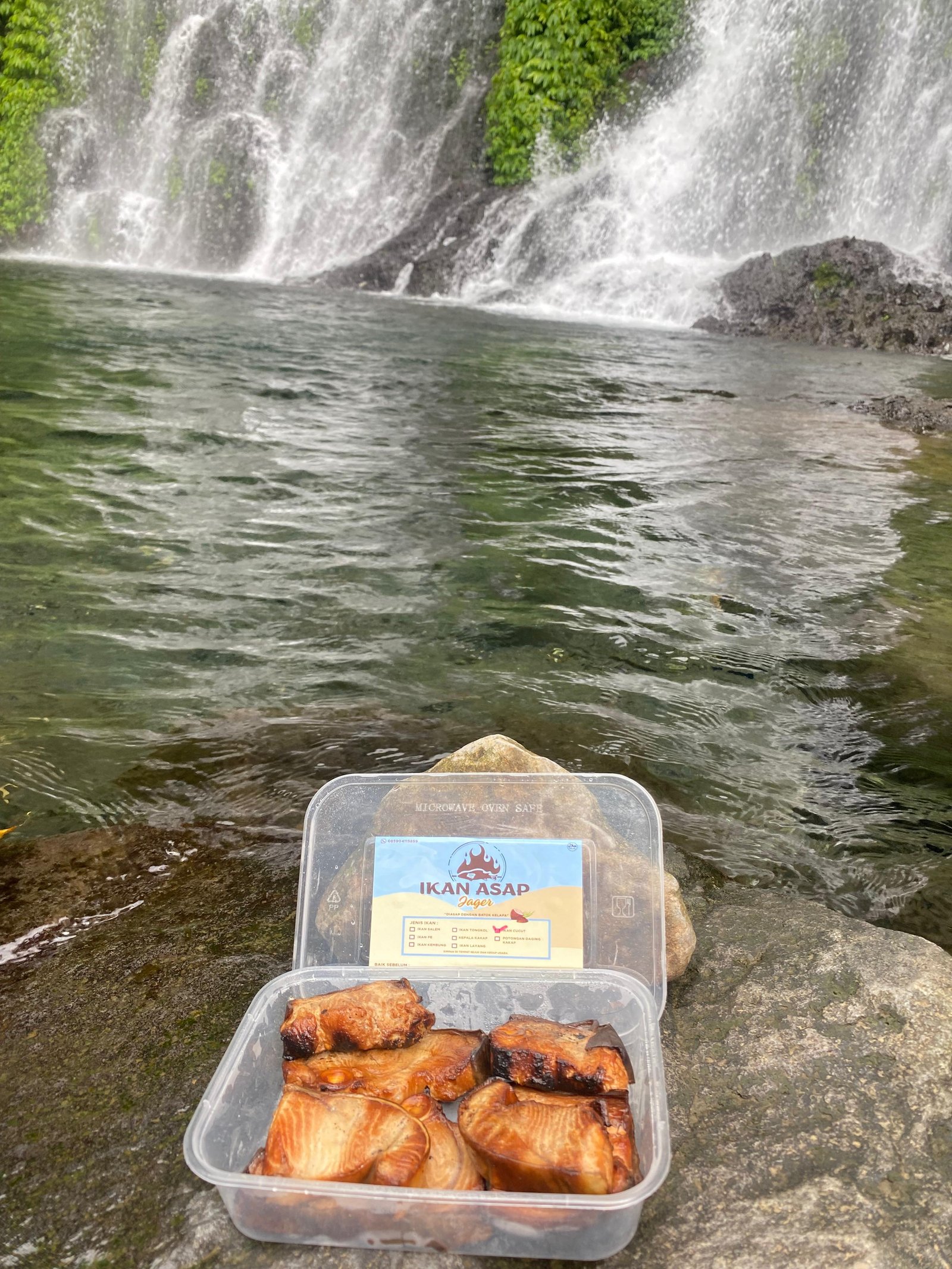 Galeri Ikan Asap Jager